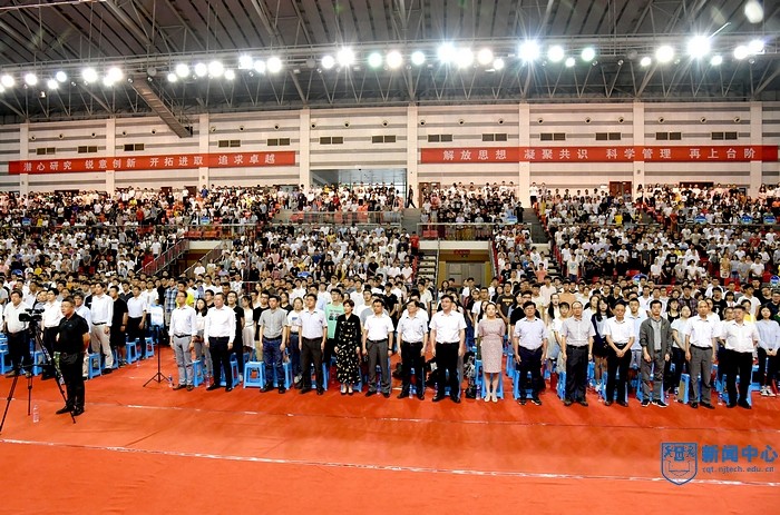 nEO_IMG_QCD_1503.jpg nEO_IMG_QCD_1503.jpg