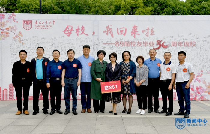 QCD_6924.jpg QCD_6924.jpg