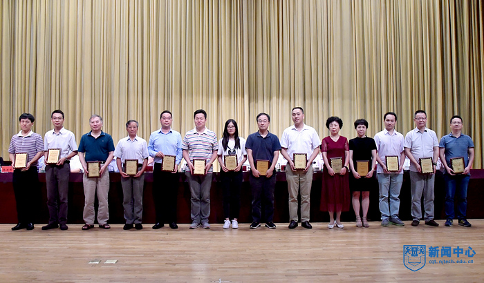 nEO_IMG_QCD_6005.jpg nEO_IMG_QCD_6005.jpg