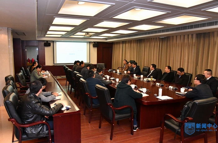 nEO_IMG_QCD_1982.jpg nEO_IMG_QCD_1982.jpg