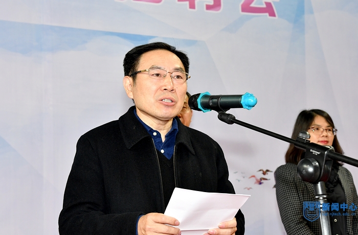 nEO_IMG_QCD_1776.jpg nEO_IMG_QCD_1776.jpg