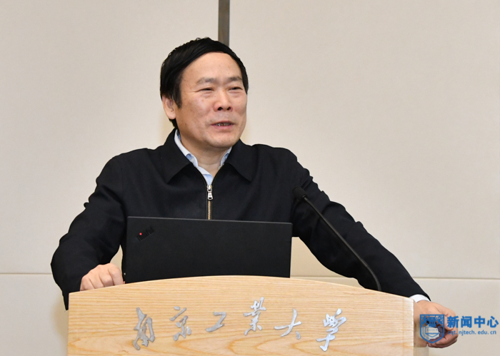 XCB_4452-26.jpg XCB_4452-26.jpg