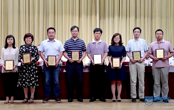 nEO_IMG_QCD_6050.jpg nEO_IMG_QCD_6050.jpg