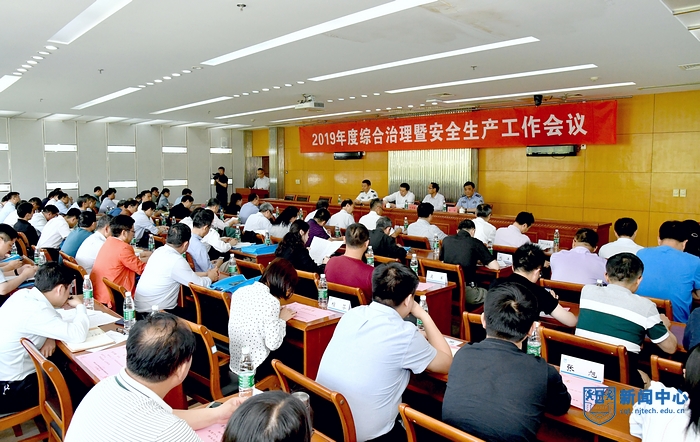 nEO_IMG_QCD_8462.jpg nEO_IMG_QCD_8462.jpg