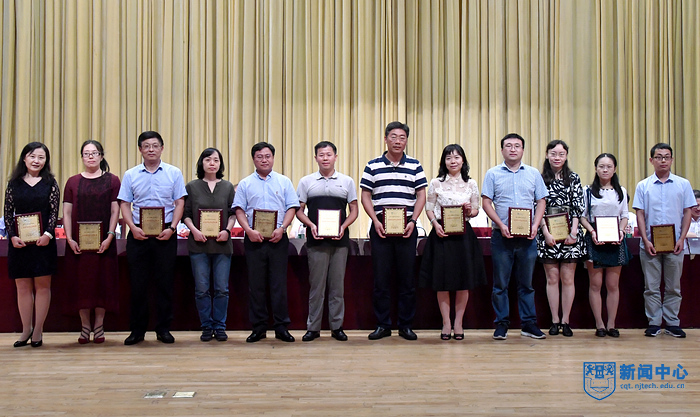 nEO_IMG_QCD_6056.jpg nEO_IMG_QCD_6056.jpg