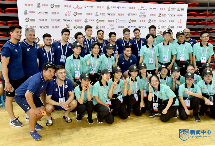 nEO_IMG_QCD_4090.jpg nEO_IMG_QCD_4090.jpg