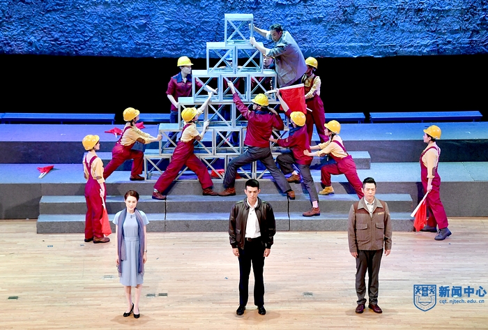 nEO_IMG_QCD_9241.jpg nEO_IMG_QCD_9241.jpg