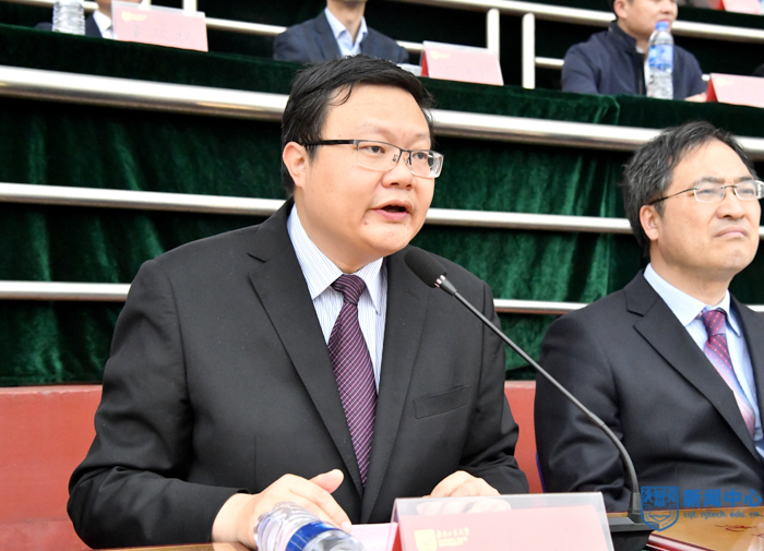 1赵志宏主持.jpg 1赵志宏主持.jpg