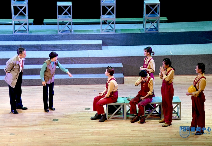 nEO_IMG_QCD_9206.jpg nEO_IMG_QCD_9206.jpg