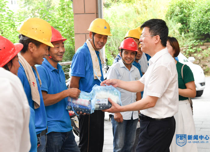 XCB_7576-26.jpg XCB_7576-26.jpg