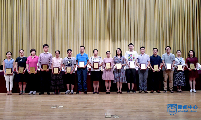 nEO_IMG_QCD_6029.jpg nEO_IMG_QCD_6029.jpg