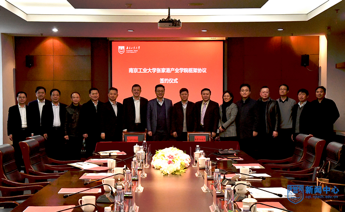 nEO_IMG_QCD_7313.jpg nEO_IMG_QCD_7313.jpg